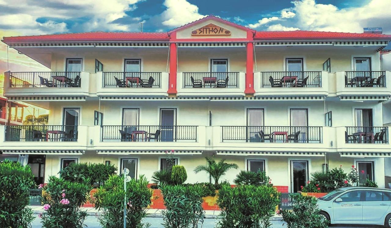 Apartmenthotel Sithon ซาร์ตี ภายนอก รูปภาพ